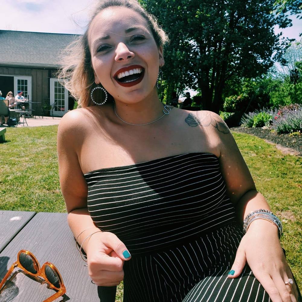 Meet your Posher, Sienna